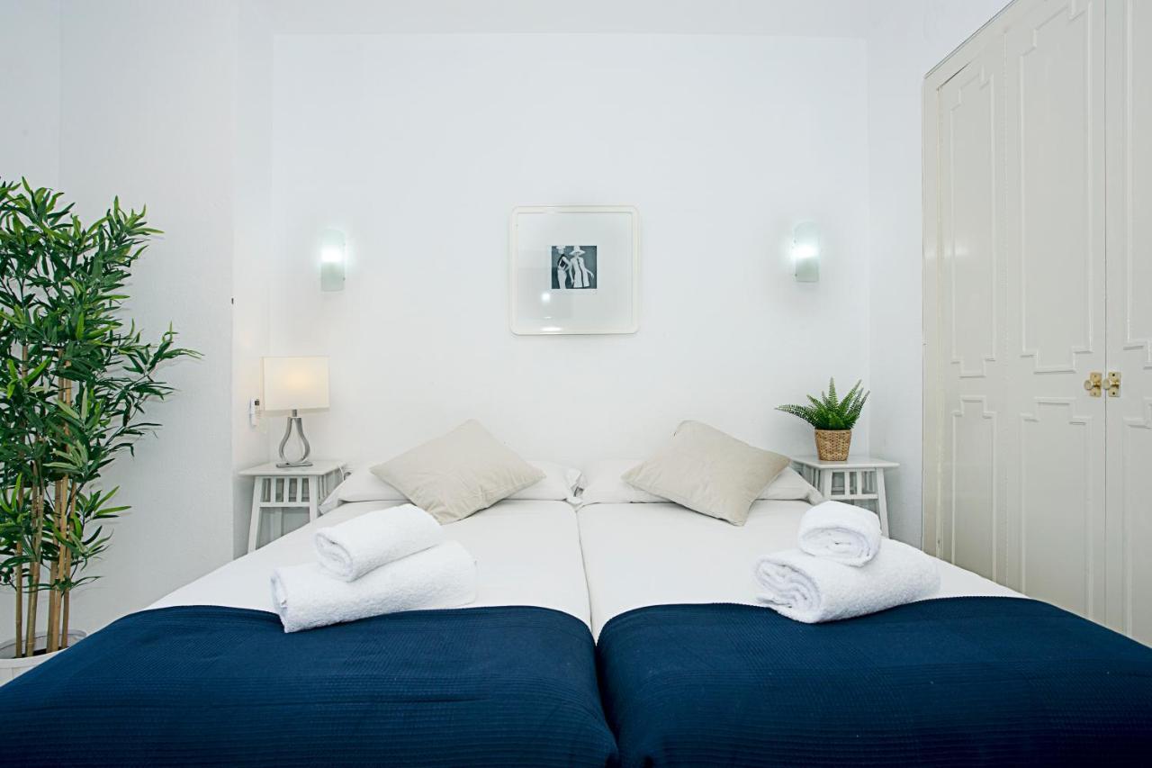 Monko Baobab Apartment Torremolinos Luaran gambar