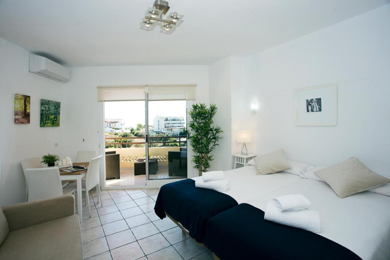 Monko Baobab Apartment Torremolinos Luaran gambar